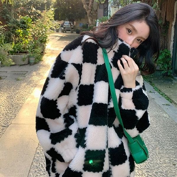 women's jackets fashion chic plaid faux fur coats women 2021 stand collar vintage winter furry warm elegant zipper outerwear fall, Black;brown
women's jackets fashion chic plaid faux fur coats women 2021 stand collar vintage winter furry warm elegant zipper outerwear fall, Black;brown