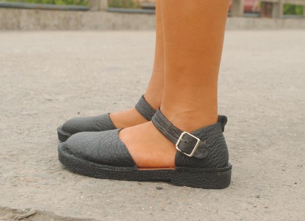 llogai comfort rubber flat heel sandals women summer fashion new gladiator sandals rome sheos woman footwear chaussures, Black
llogai comfort rubber flat heel sandals women summer fashion new gladiator sandals rome sheos woman footwear chaussures, Black