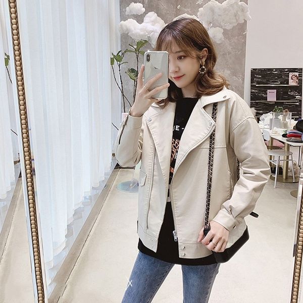 2021 new autumn women loose beige pu faux soft leather jacket casual female streetwear zipper turn down collar black coat 5r77
2021 new autumn women loose beige pu faux soft leather jacket casual female streetwear zipper turn down collar black coat 5r77