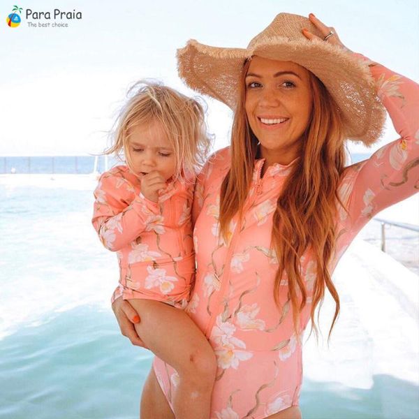 para praia one piece swimsuit women family swimwear women daughter zipper high cut children swimsuit long sleeve bathing suit
para praia one piece swimsuit women family swimwear women daughter zipper high cut children swimsuit long sleeve bathing suit