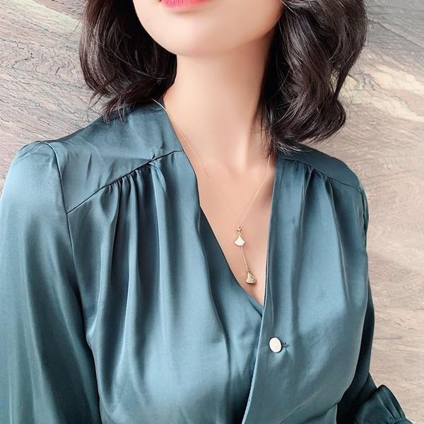 pendant necklaces trend women necklace geometric fan shape clavicle chain jewelry for gifts elegant collars, Silver
pendant necklaces trend women necklace geometric fan shape clavicle chain jewelry for gifts elegant collars, Silver