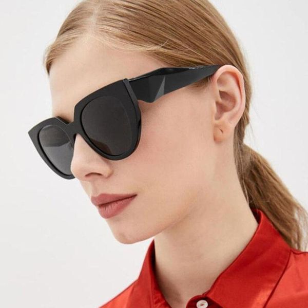 sunglasses retro big frame cat eye women 2021 funky brand designer two color sun glasses fashion female eyewear uv400, White;black
sunglasses retro big frame cat eye women 2021 funky brand designer two color sun glasses fashion female eyewear uv400, White;black