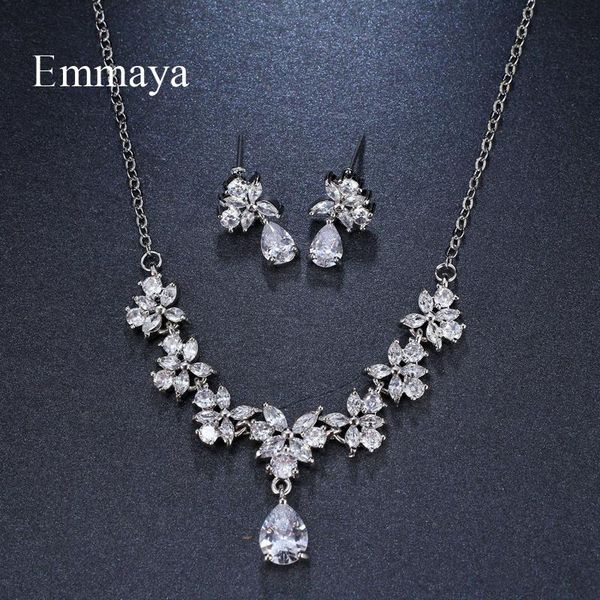 earrings & necklace emmaya brand charm flower shape white gold color cubic zircon crystal set for women bride jewelry gift, Silver
earrings & necklace emmaya brand charm flower shape white gold color cubic zircon crystal set for women bride jewelry gift, Silver