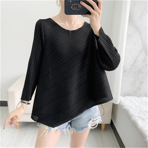 women's t-shirt miyake pleated nine-point sleeve loose large size irregular clothes female fashion casual style 2021 summer, White
women's t-shirt miyake pleated nine-point sleeve loose large size irregular clothes female fashion casual style 2021 summer, White