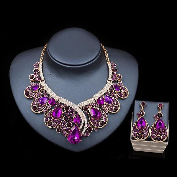 earrings & necklace color crystal alloy fashion luxury bridal banquet jewelry set, Silver
earrings & necklace color crystal alloy fashion luxury bridal banquet jewelry set, Silver