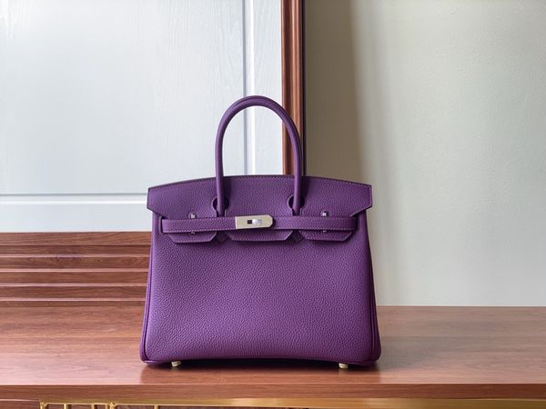 dinner bag birkins h ermers 5a genuine leather 25cm women brand stitching or hardware pls contact me for more detailsqq
dinner bag birkins h ermers 5a genuine leather 25cm women brand stitching or hardware pls contact me for more detailsqq