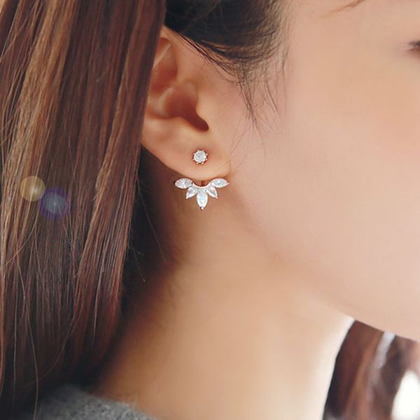 zircon crystal ear cuff clip leaf stud earrings for women piercing earrings fine jewelry brincos gift, Golden;silver
zircon crystal ear cuff clip leaf stud earrings for women piercing earrings fine jewelry brincos gift, Golden;silver