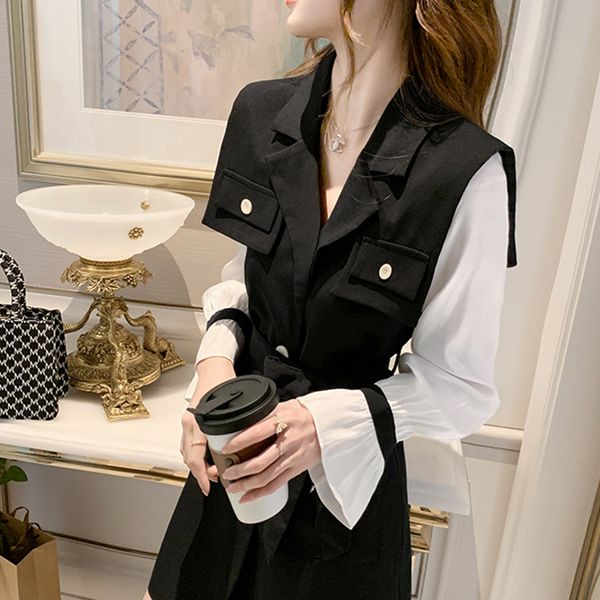 fall casual female fashion miniskirt 2021 autumn trench coat blazer dressed in sleeve long lace-up waist slimming black dress vpc1, Black;gray
fall casual female fashion miniskirt 2021 autumn trench coat blazer dressed in sleeve long lace-up waist slimming black dress vpc1, Black;gray