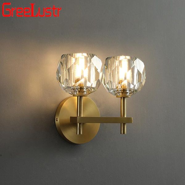 nordic copper crystal led wall sconce ball loft wall lamp brass lights crystal bedside lamp for home decor wedding fixture
nordic copper crystal led wall sconce ball loft wall lamp brass lights crystal bedside lamp for home decor wedding fixture