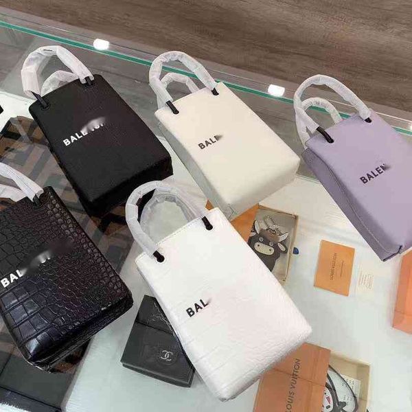 branded crossbody handbag designer tote bag mini luxurys bags bali family show cattle camera mobile phone zero wallet messenger oil wax croc
branded crossbody handbag designer tote bag mini luxurys bags bali family show cattle camera mobile phone zero wallet messenger oil wax croc