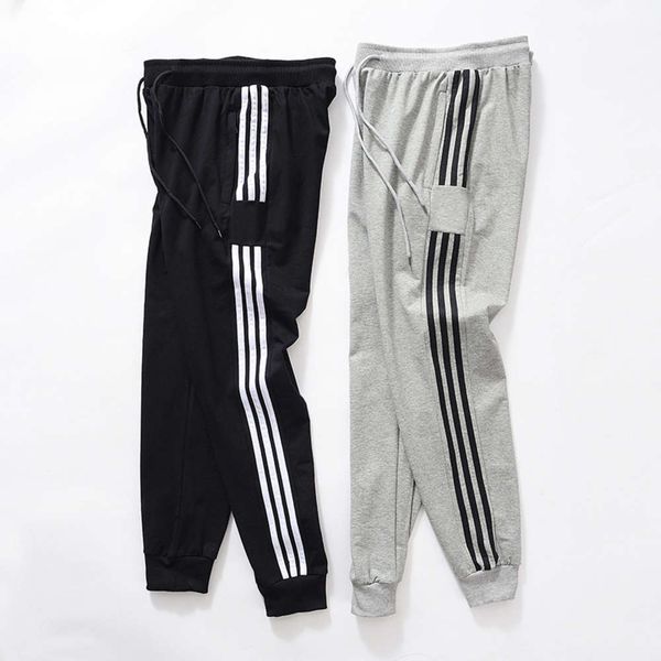 2020 spring and autumn new sports young students three bar legged casual for men's loose pants, Black
2020 spring and autumn new sports young students three bar legged casual for men's loose pants, Black