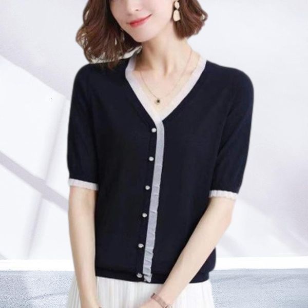 women's t-shirt 2021 summer large size fat mm short sleeve bottoming shirt sister slim v-neck single-breasted jacket, White
women's t-shirt 2021 summer large size fat mm short sleeve bottoming shirt sister slim v-neck single-breasted jacket, White