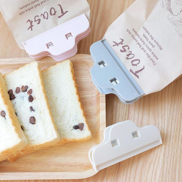 bag clips 1 pcs food bread storage clip household plastic kitchen utensil essentials
bag clips 1 pcs food bread storage clip household plastic kitchen utensil essentials