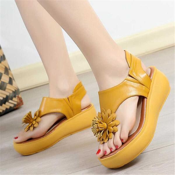 sandals summer genuine leather women with toe 2021 flower slope heel thick bottom waterproof platform handmade shoes 34-42, Black
sandals summer genuine leather women with toe 2021 flower slope heel thick bottom waterproof platform handmade shoes 34-42, Black