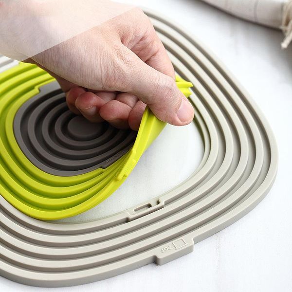 mats & pads 3 in 1 round heat resistant silicone mat creativity non-slip pot holder table placemat kitchen accessories tool
mats & pads 3 in 1 round heat resistant silicone mat creativity non-slip pot holder table placemat kitchen accessories tool
