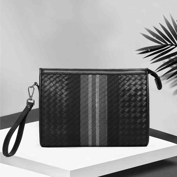 briefcase 2021 personalized embroidery men's envelope bag large capacity clip hand, Black;red
briefcase 2021 personalized embroidery men's envelope bag large capacity clip hand, Black;red