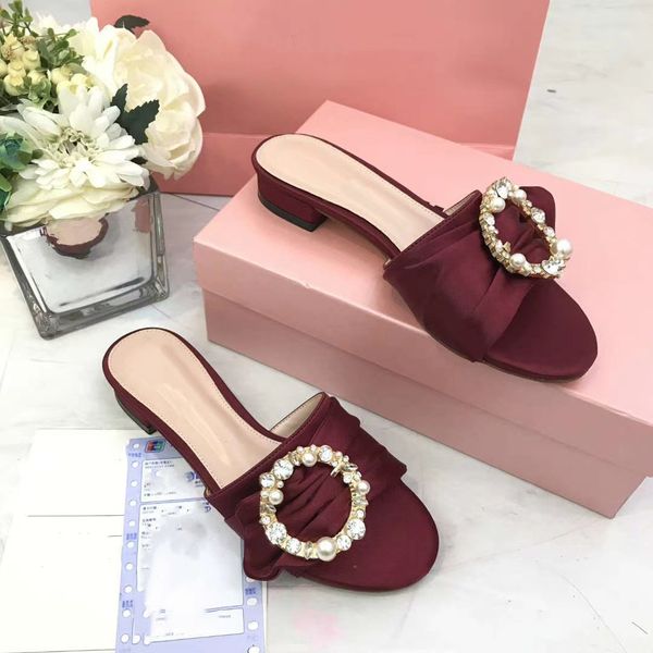 80% off store online 2021 pearl shoes women summer slippers decoration slides flat elegant, Black
80% off store online 2021 pearl shoes women summer slippers decoration slides flat elegant, Black