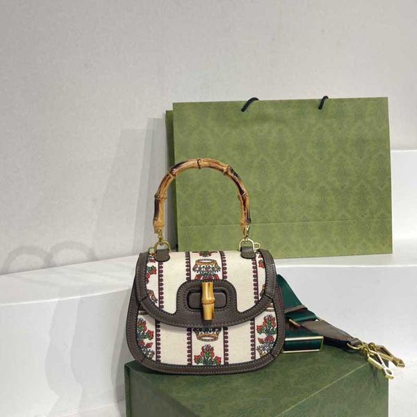classic mini tote bag luxury designer featured bamboo handle leather exquisite lock handbag
classic mini tote bag luxury designer featured bamboo handle leather exquisite lock handbag