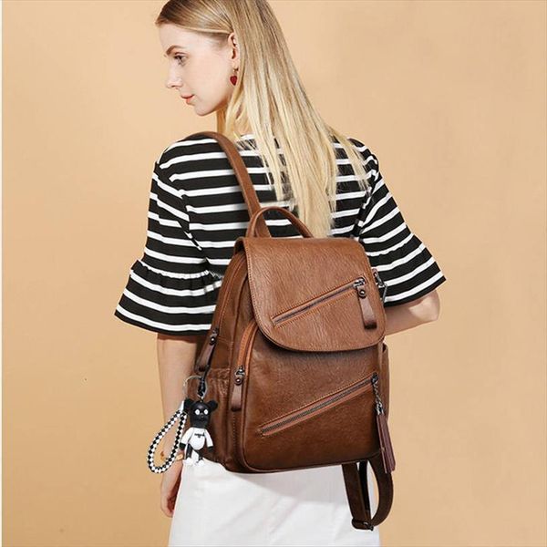 women retro pu leather rucksack big capacity school bag for teenager girl travel bolsas vintage tassels backpack
women retro pu leather rucksack big capacity school bag for teenager girl travel bolsas vintage tassels backpack