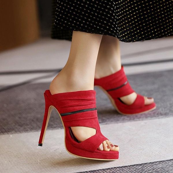 slippers women outdoor 2021 summer shoes woman suede peep toe platform exetrem high heels ladies sandals stilettos plus size 47, Black
slippers women outdoor 2021 summer shoes woman suede peep toe platform exetrem high heels ladies sandals stilettos plus size 47, Black