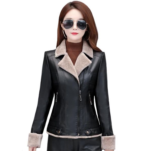women's leather & faux autumn winter women pu jacket with fur lining black coat woman motorcycle outwear plus size m-5xl
women's leather & faux autumn winter women pu jacket with fur lining black coat woman motorcycle outwear plus size m-5xl