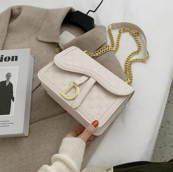 ladies designer handbag high-quality luxury bags famous brand handbags cowhide material chain diagonal shoulder bag a good feel, large capac
ladies designer handbag high-quality luxury bags famous brand handbags cowhide material chain diagonal shoulder bag a good feel, large capac