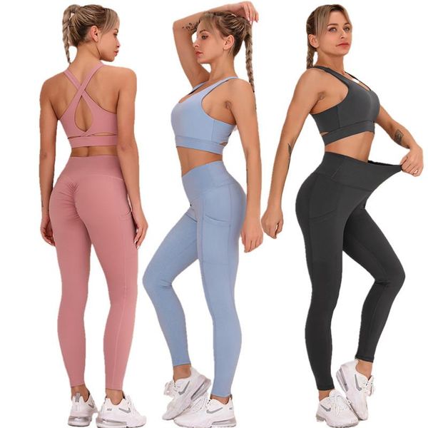 yoga outfit women's set double-sided sports bra leggings gym running fitness workout pants suit with cell phone pocket
yoga outfit women's set double-sided sports bra leggings gym running fitness workout pants suit with cell phone pocket