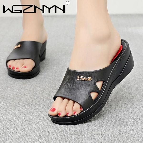 new slippers women bathroom shoes slides anti-slip summer outdoor indoor home slippers household bath sandals shoes women 2021, Black
new slippers women bathroom shoes slides anti-slip summer outdoor indoor home slippers household bath sandals shoes women 2021, Black