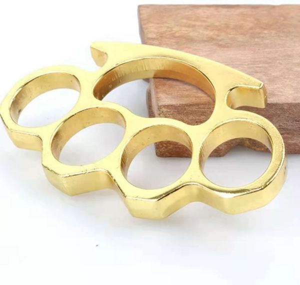boxing set legal self-defense weapon punch round head iron four finger tiger hand clasp fist buckle defense tiger ring finger clasp hand 089
boxing set legal self-defense weapon punch round head iron four finger tiger hand clasp fist buckle defense tiger ring finger clasp hand 089