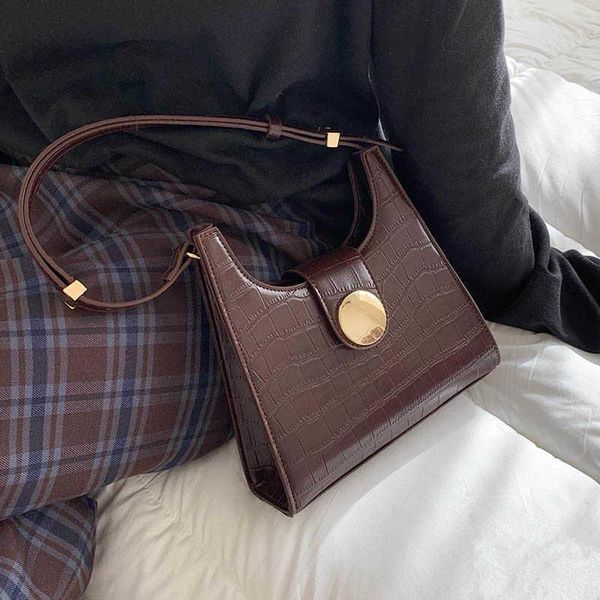 evening bags vintage shoulder bag women handbag and purse pu leather hobos stone pattern retro mini clutches
evening bags vintage shoulder bag women handbag and purse pu leather hobos stone pattern retro mini clutches