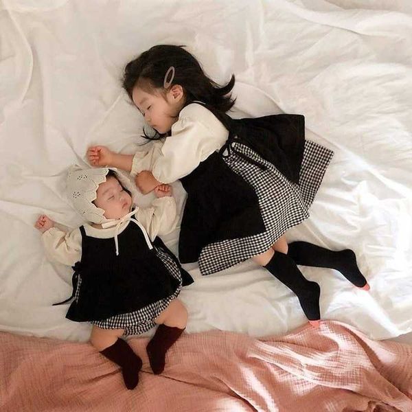 spring and autumn baby plaid dungaree dress suit baby one-piece romper crawling clothes sister suit toddler girl clothes y0909, White
spring and autumn baby plaid dungaree dress suit baby one-piece romper crawling clothes sister suit toddler girl clothes y0909, White