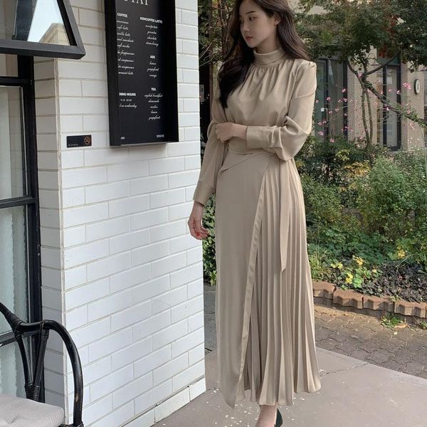 casual dresses 2022 spring autumn female korean chic women's dress long french elegant buckle strap waist stitching pleated, Black;gray
casual dresses 2022 spring autumn female korean chic women's dress long french elegant buckle strap waist stitching pleated, Black;gray