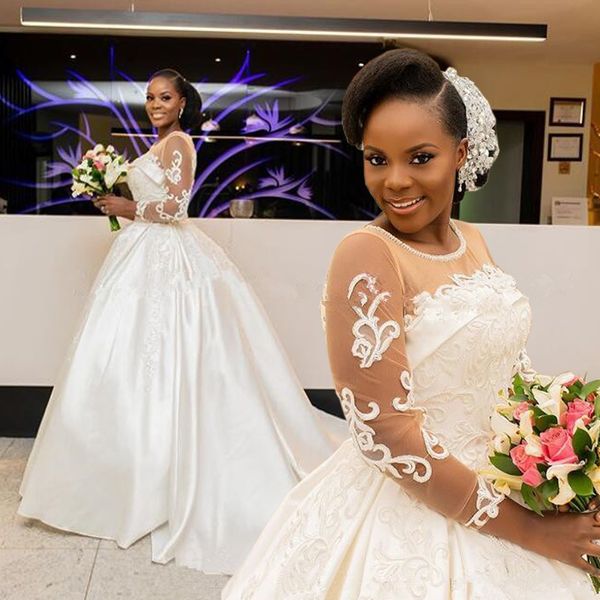 2021 new elegant jewel neck pearls dressed as with african dresses lace lands stain country wedding gowns g7o1, White
2021 new elegant jewel neck pearls dressed as with african dresses lace lands stain country wedding gowns g7o1, White