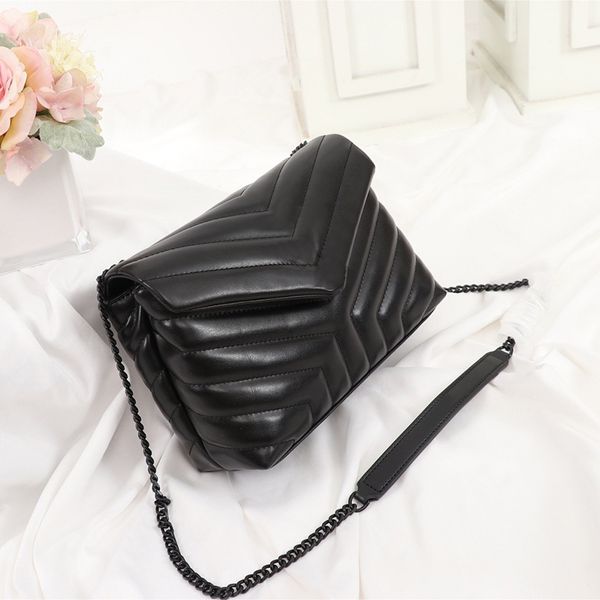 the latest shoulder bag hardware leather material is not an explanation 487218 this bag is the one that makes me feel most relaxed perfect, Black
the latest shoulder bag hardware leather material is not an explanation 487218 this bag is the one that makes me feel most relaxed perfect, Black