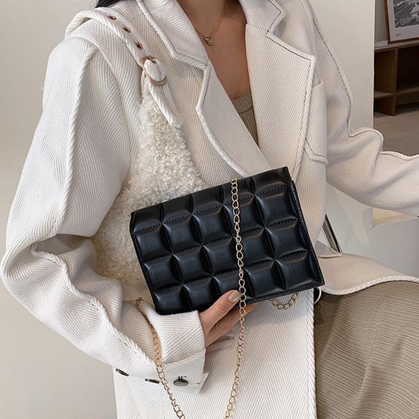 women chains crossbody bag weave flap bags for women 2021 new fashion pu leather shoulder messenger bag female handbag sac
women chains crossbody bag weave flap bags for women 2021 new fashion pu leather shoulder messenger bag female handbag sac