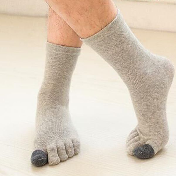 retrieve winter men five-fingered anti-slip cato breathing sports teen middle tube stand wear shave socks, Black
retrieve winter men five-fingered anti-slip cato breathing sports teen middle tube stand wear shave socks, Black