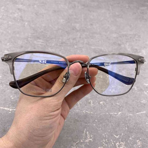 80% off store online crosin spectacle frame business men's metal wide face pure titanium ultra light myopia glasses, White;black
80% off store online crosin spectacle frame business men's metal wide face pure titanium ultra light myopia glasses, White;black