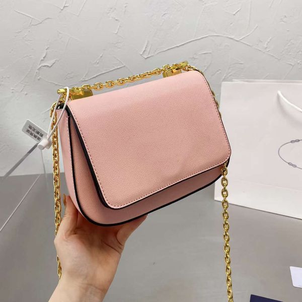 net celebrity bag fashion age reduction leather exquisite soft stereotyp compact large capacity practical generous one-shoulder msenger
net celebrity bag fashion age reduction leather exquisite soft stereotyp compact large capacity practical generous one-shoulder msenger