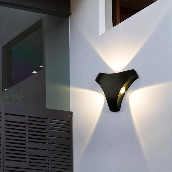wall lamp villa outdoor courtyard light transmitting background minimalist led triangle aluminum modern mounted bulbs
wall lamp villa outdoor courtyard light transmitting background minimalist led triangle aluminum modern mounted bulbs