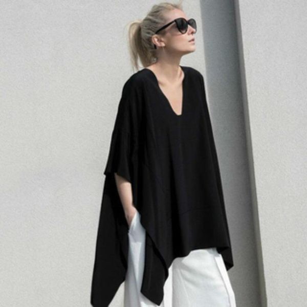 women's t-shirt 7911# street po fashion personality v-neck irregular loose large slim bat sleeve top, White
women's t-shirt 7911# street po fashion personality v-neck irregular loose large slim bat sleeve top, White