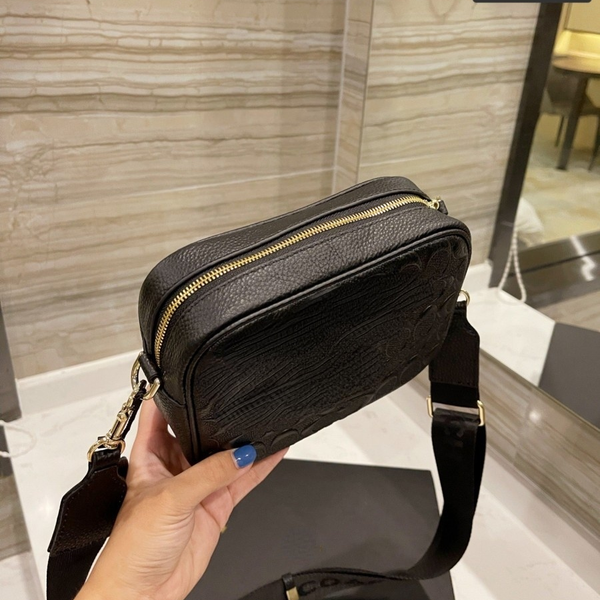 2021 camera bag horse and carriage designer bags handbag luxury purses totes bag cross body sacoche crossbody clutch sling sacoche link15831
2021 camera bag horse and carriage designer bags handbag luxury purses totes bag cross body sacoche crossbody clutch sling sacoche link15831