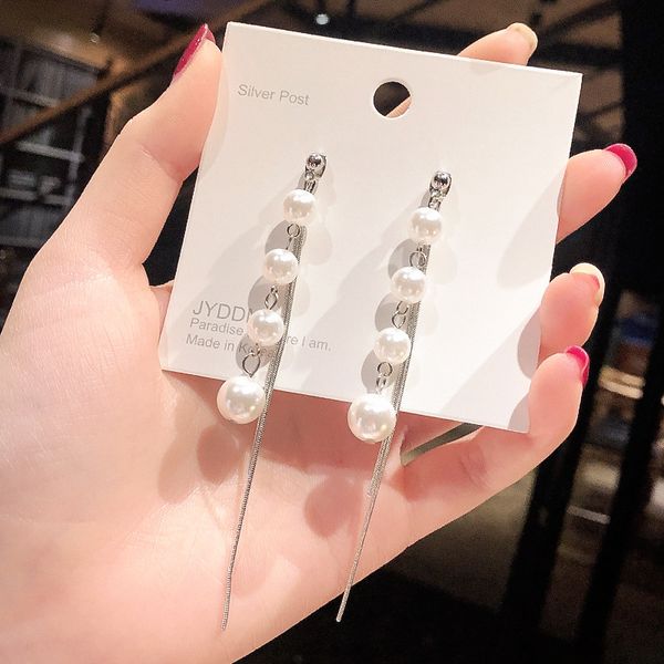 wholesale price classic design studs titanium steel screw with drill earrings semi-circular opening with drill earrings for women gift 1k2, Golden;silver
wholesale price classic design studs titanium steel screw with drill earrings semi-circular opening with drill earrings for women gift 1k2, Golden;silver
