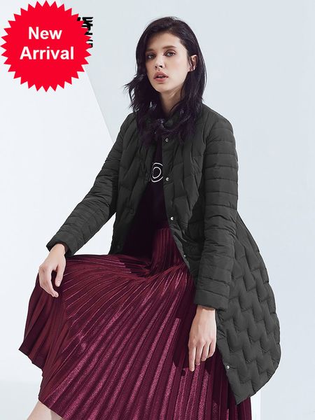 bosideng winter women waterproof goose down jacket long outwear light warm b80131030, Black
bosideng winter women waterproof goose down jacket long outwear light warm b80131030, Black