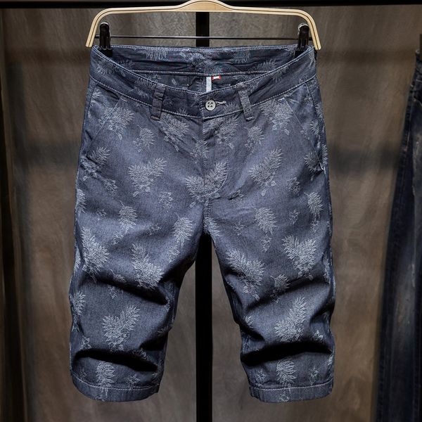 2021 new summer denim men double jacquard cotton slim casual shorts jeans khtc, White;black
2021 new summer denim men double jacquard cotton slim casual shorts jeans khtc, White;black