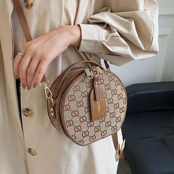autumn and winter small bag female minority new fashion versatile single shoulder messenger bag portable round handbags
autumn and winter small bag female minority new fashion versatile single shoulder messenger bag portable round handbags