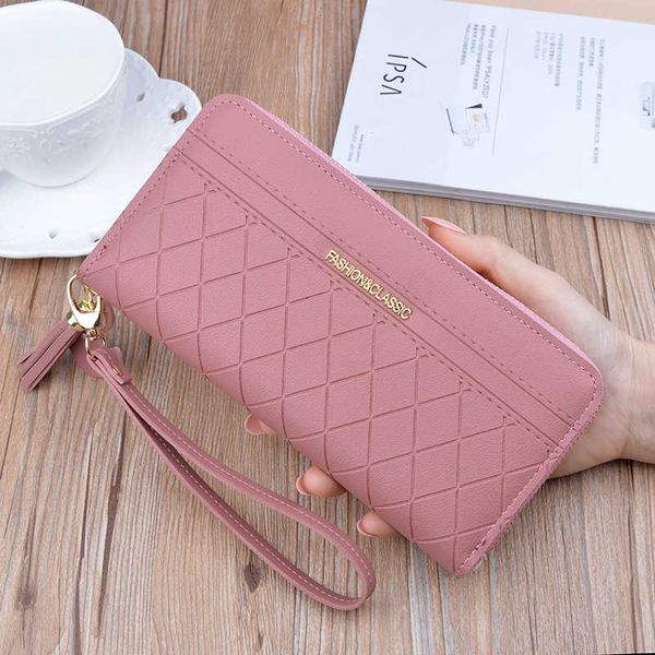 women and pu leather wristbands leaf print long large capacity task women's wallets, Red;black
women and pu leather wristbands leaf print long large capacity task women's wallets, Red;black