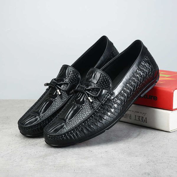 summer leisure set foot doudou sho men's simple one driving solid color first layer cowhide breathable
summer leisure set foot doudou sho men's simple one driving solid color first layer cowhide breathable