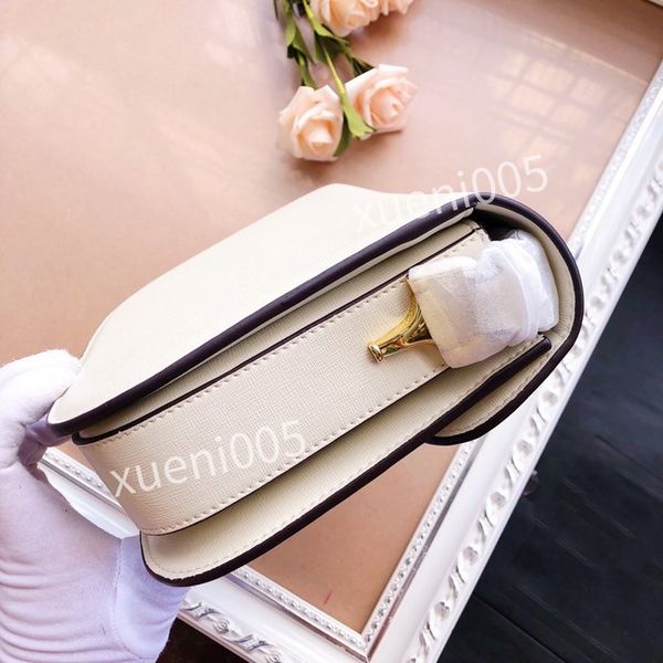 g bag purses women wallets zipper bag female wallet purse fashion card holder pocket long women tote bags 25-18-8cm, Red;black
g bag purses women wallets zipper bag female wallet purse fashion card holder pocket long women tote bags 25-18-8cm, Red;black