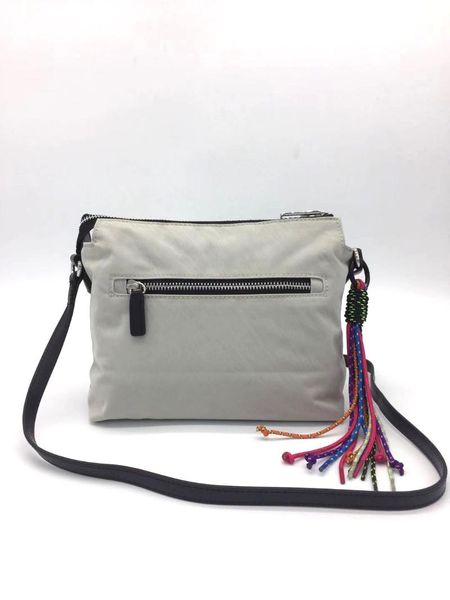 evening bags 2021 ladies tassel single shoulder messenger bag, detachable strap classic brand bag
evening bags 2021 ladies tassel single shoulder messenger bag, detachable strap classic brand bag