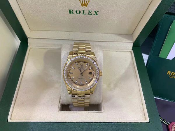 with original box luxury fashion watches 8k yellow gold diamond dial & bezel 18038 automatic mens men's watch 20288, Slivery;brown
with original box luxury fashion watches 8k yellow gold diamond dial & bezel 18038 automatic mens men's watch 20288, Slivery;brown